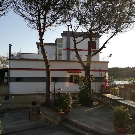 Sibilla מלון פוזולי